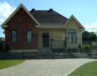 house03